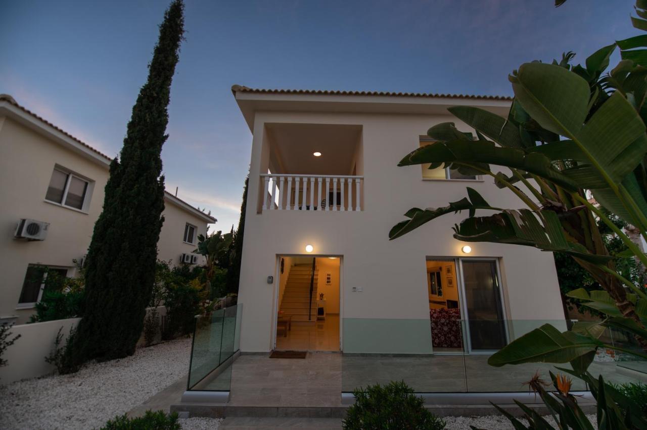 Villa Helena Ajía Nápa Kültér fotó