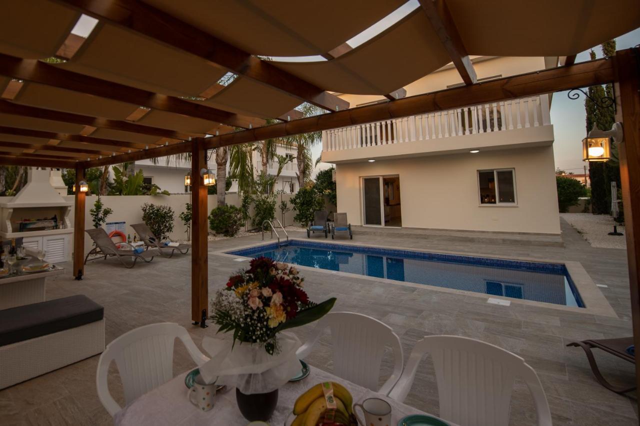 Villa Helena Ajía Nápa Kültér fotó